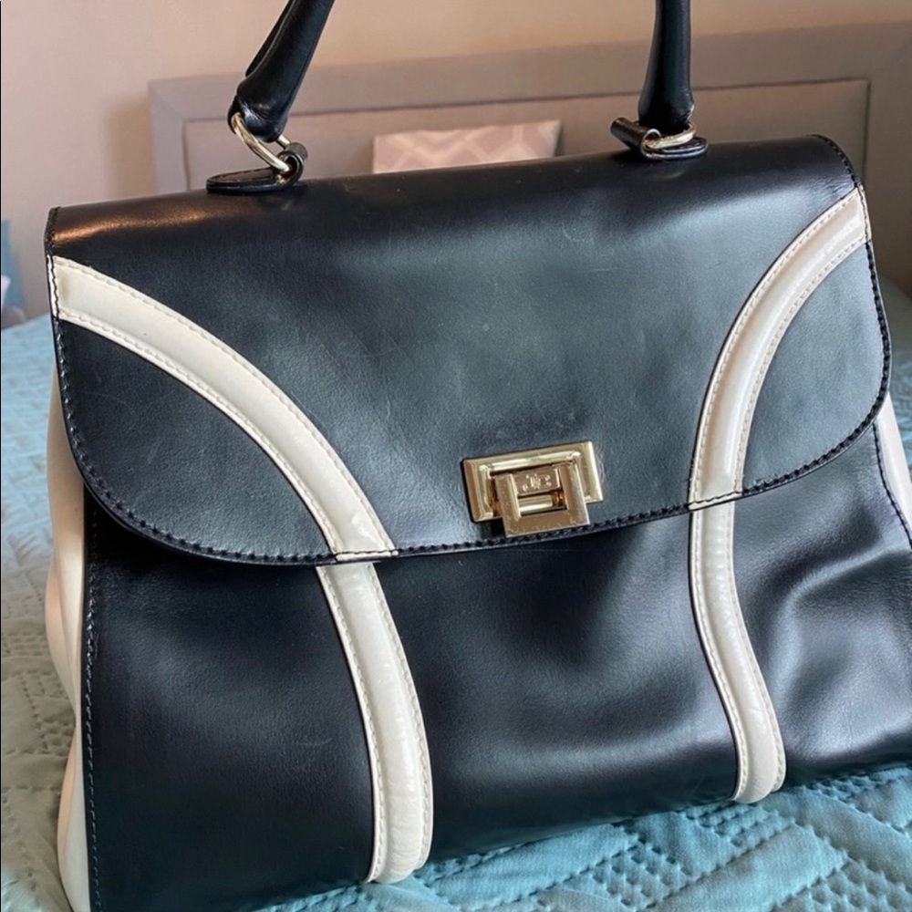 Handbag woman